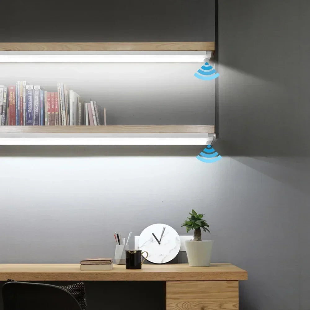Luz LED con Sensor de Movimiento Recargable | Iluminación Inalámbrica para Armarios, Cocina o Escaleras